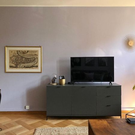 ברן Historical, Bright & Beautiful In Old City - 3Rd Floor מראה חיצוני תמונה